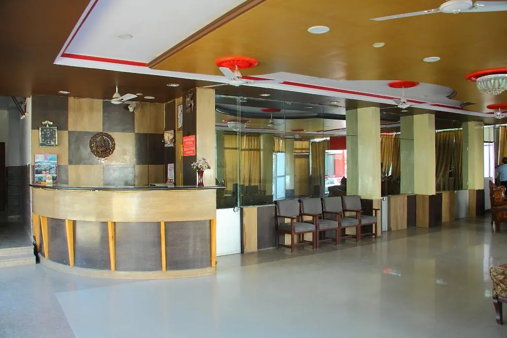Hotel Deep Palace Udaipur 2*,  India
